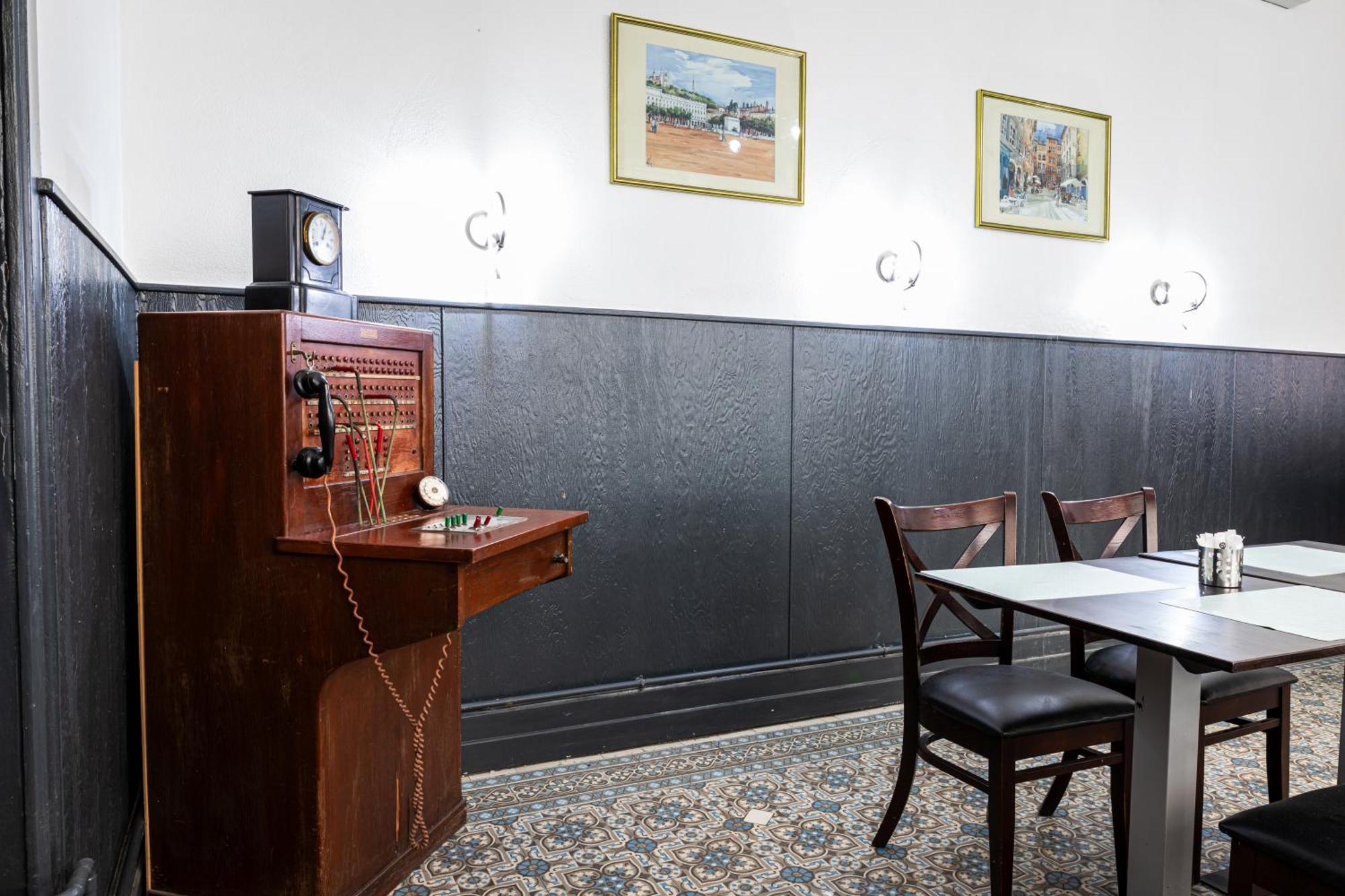 Hotel Du Dauphine Ліон Екстер'єр фото