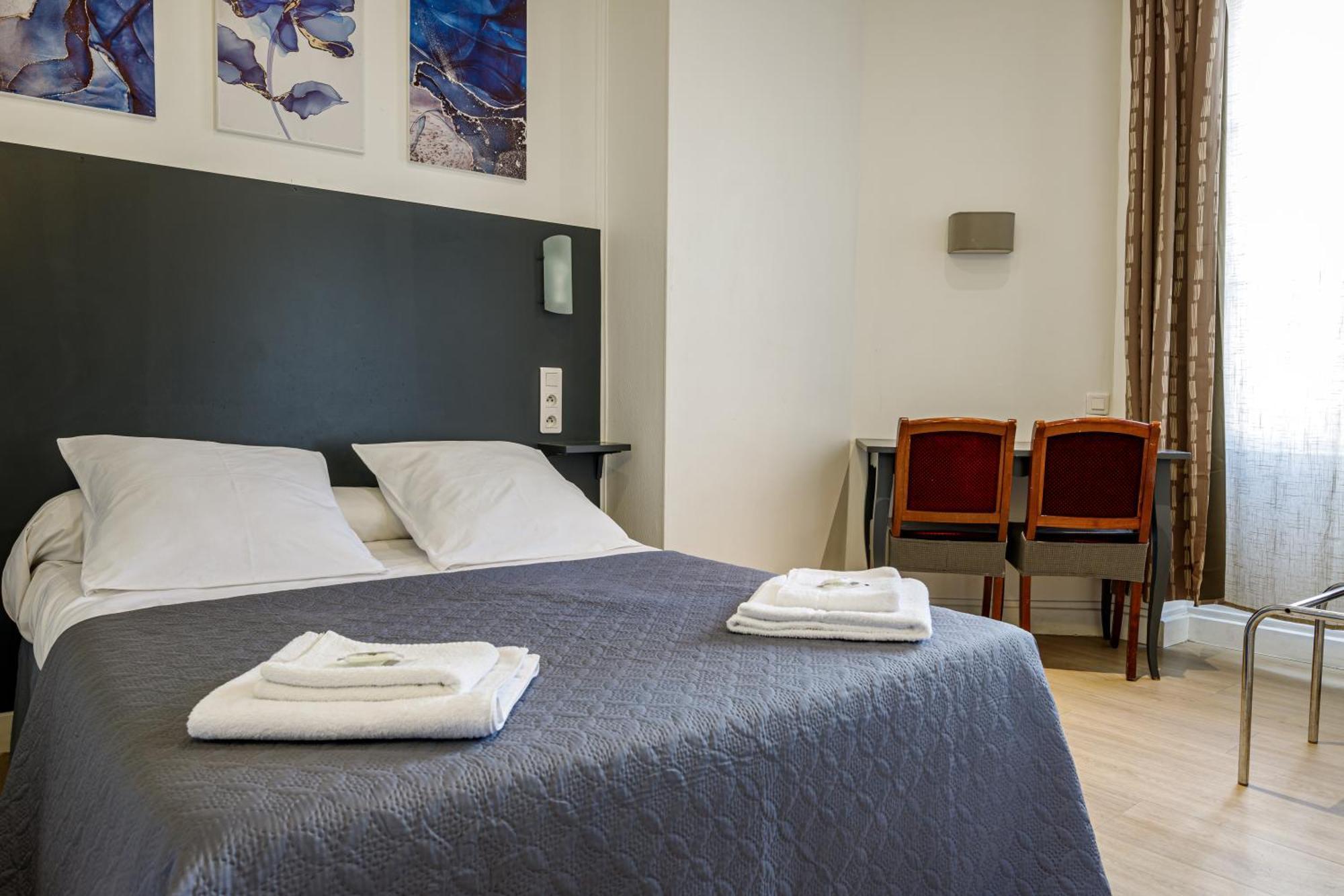 Hotel Du Dauphine Ліон Екстер'єр фото